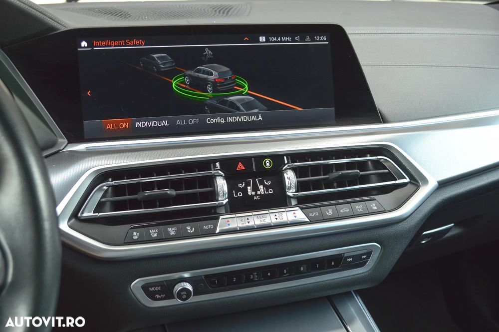 BMW X5 2022 — imagine 39