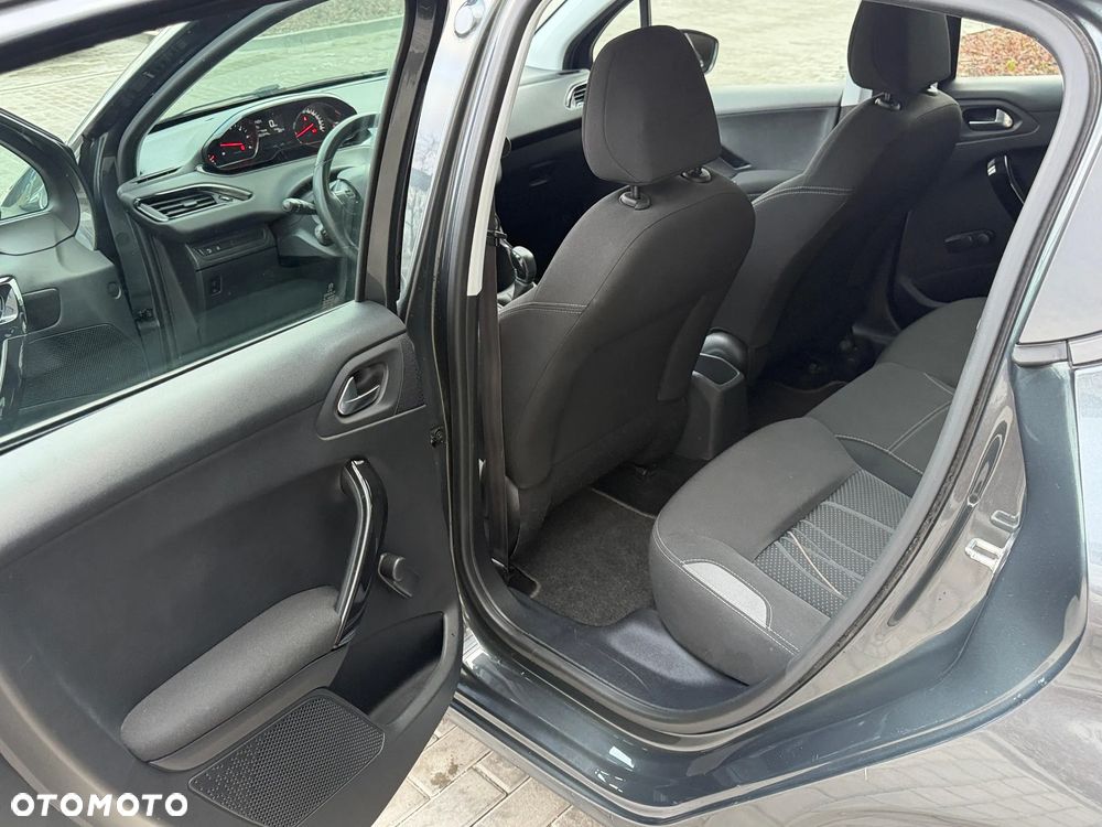 Peugeot 208 1.4 HDi Active Pack - 16