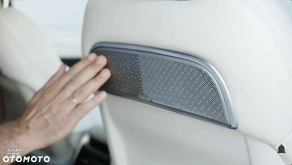 Land Rover Range Rover - 12