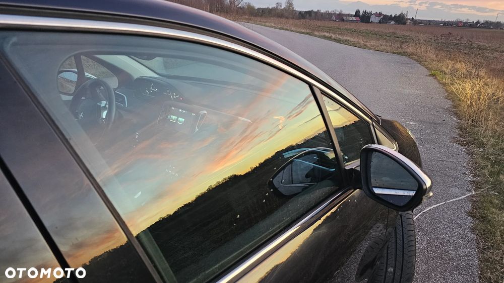 Peugeot 208 1.2 PureTech Allure S&S - 13