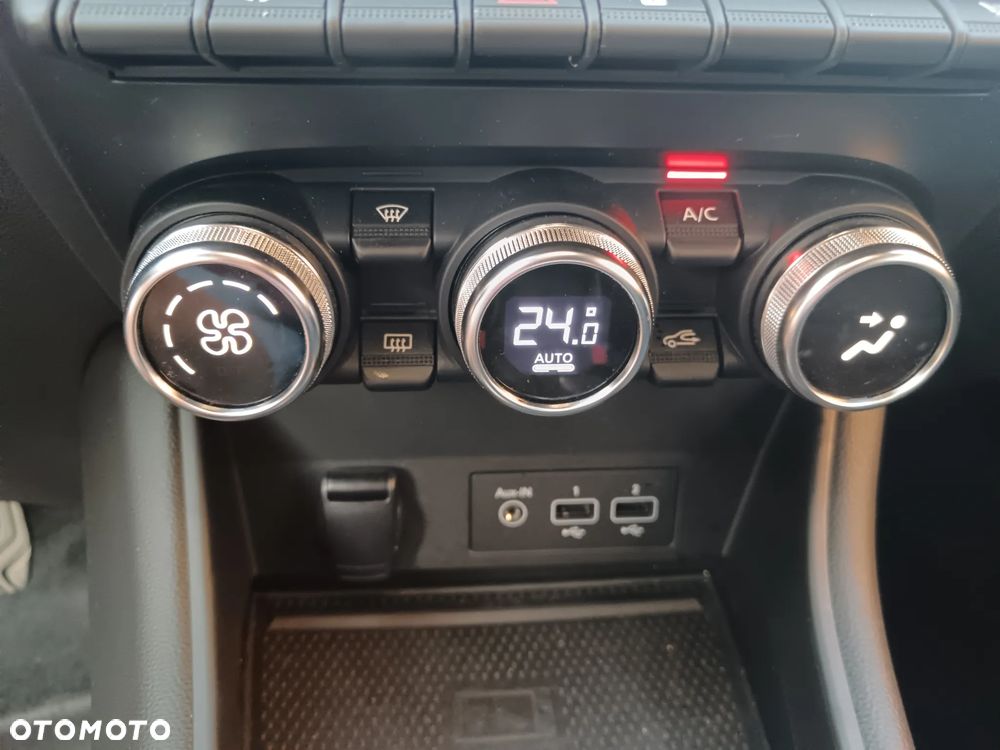 Renault Captur TCe 100 BUSINESS EDITION - 21