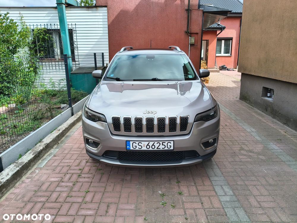Jeep Cherokee - 2