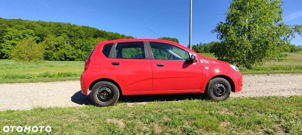 Chevrolet Aveo 1.2 16V Base / Classic - 10