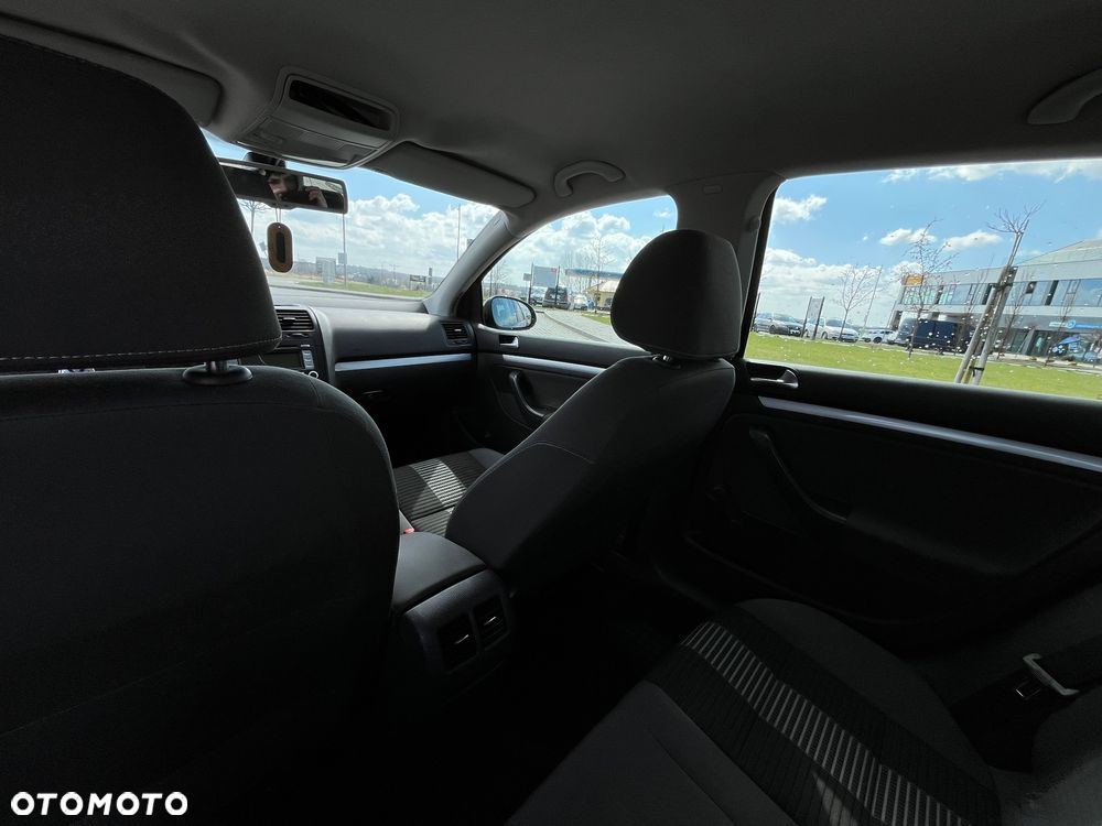 Volkswagen Golf 1.4 United - 9