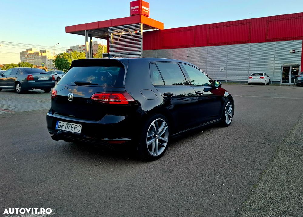 Volkswagen Golf 1.4 TSI BlueMotion Technology DSG Highline - 4
