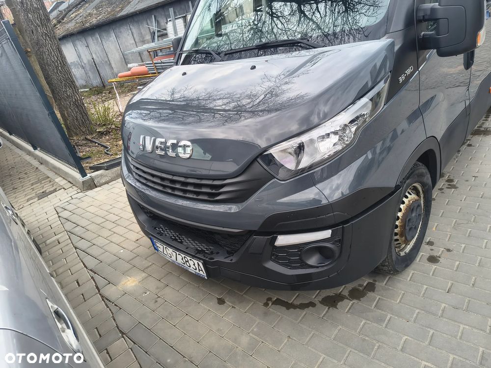 Iveco DAILY 35S18 - 11