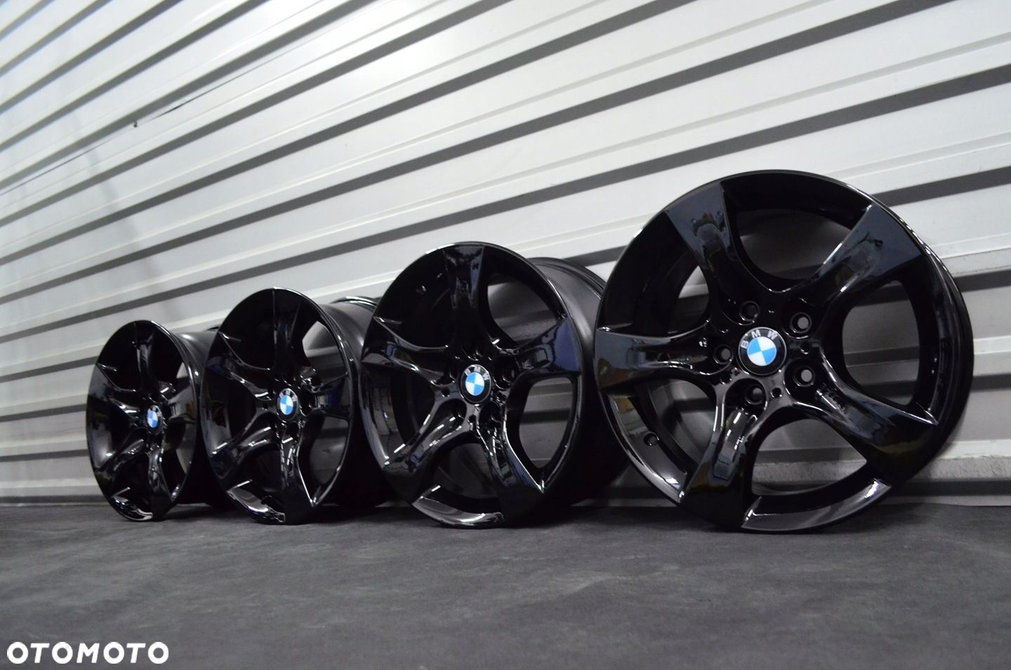 Felgi BMW 5x120 R17 e90 e91 e92 e93 F30 F31 F32 X3 X1 F20 - 5