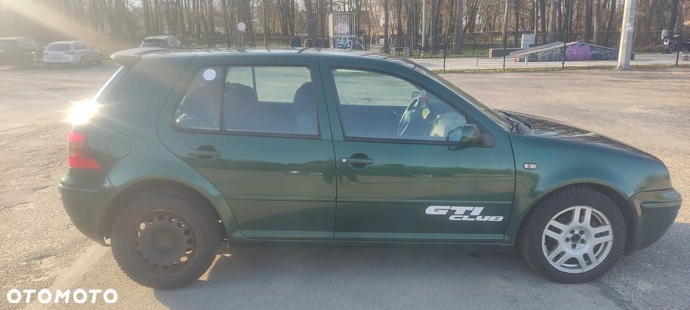 Volkswagen Golf 1.8 20V Turbo GTI - 3
