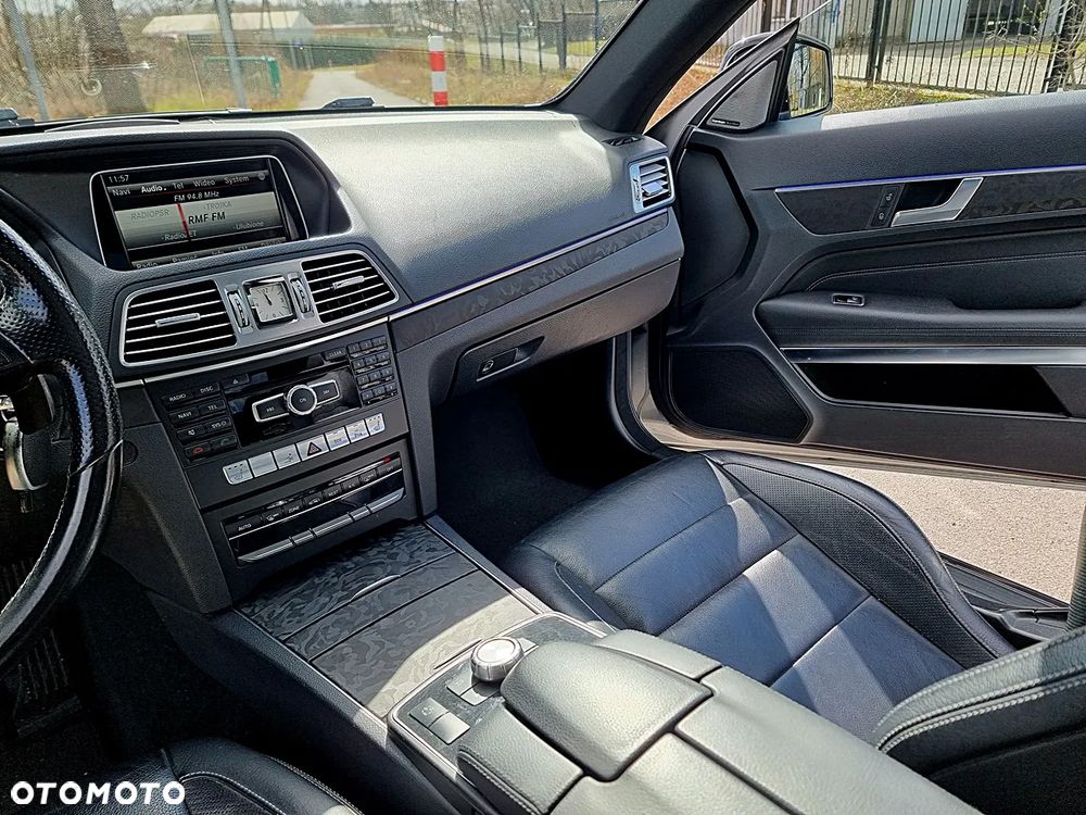 Mercedes-Benz Klasa E - 25