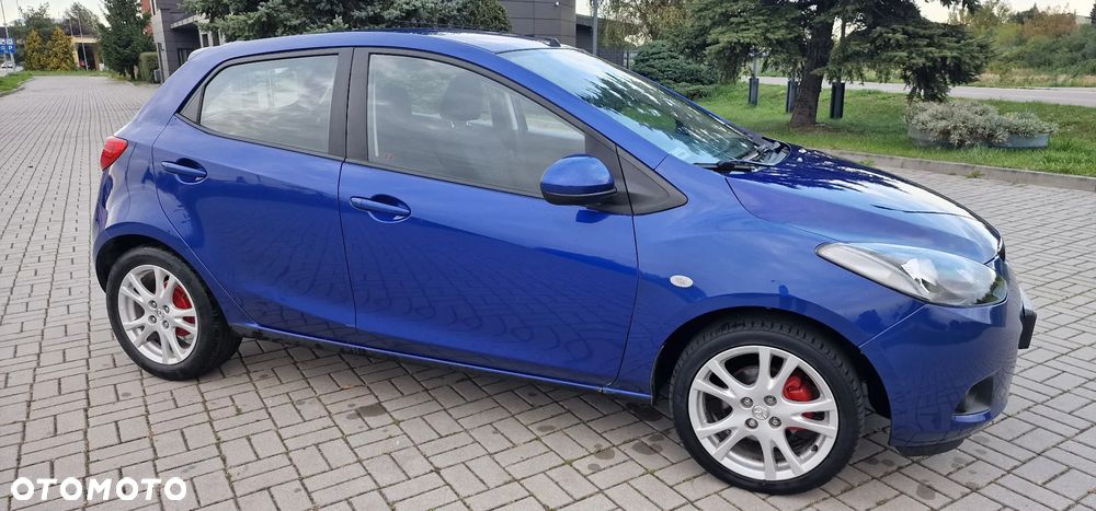 Mazda 2 - 15