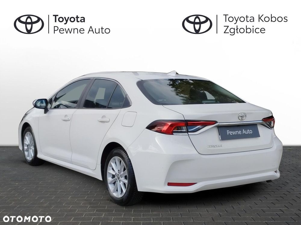Toyota Corolla - 3