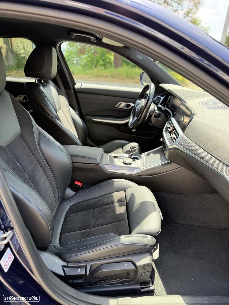 BMW 330 e Pack Desportivo M Auto - 15