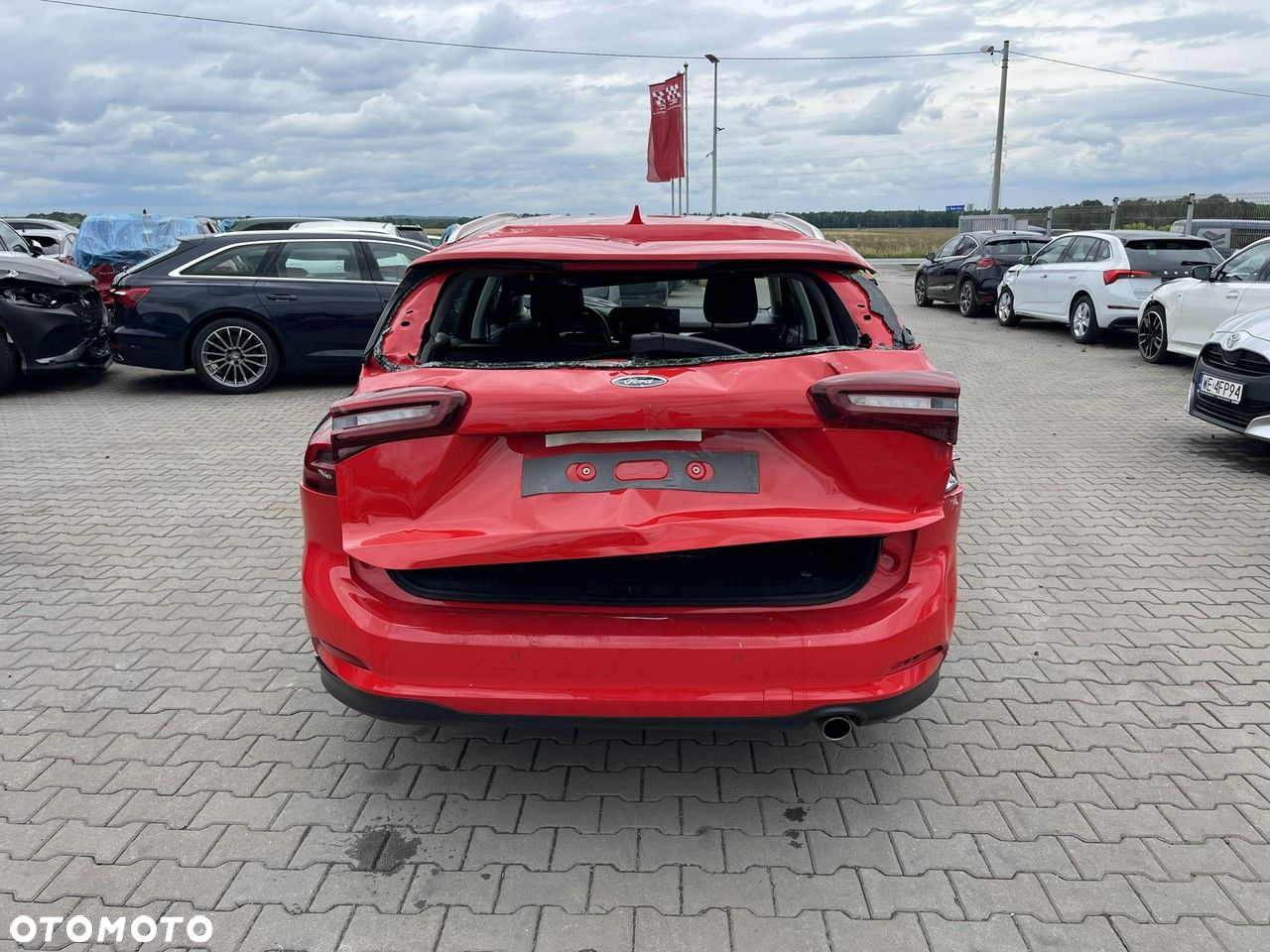 Ford Focus Turnier 1.0 EcoBoost Start-Stopp-System TITANIUM - 14