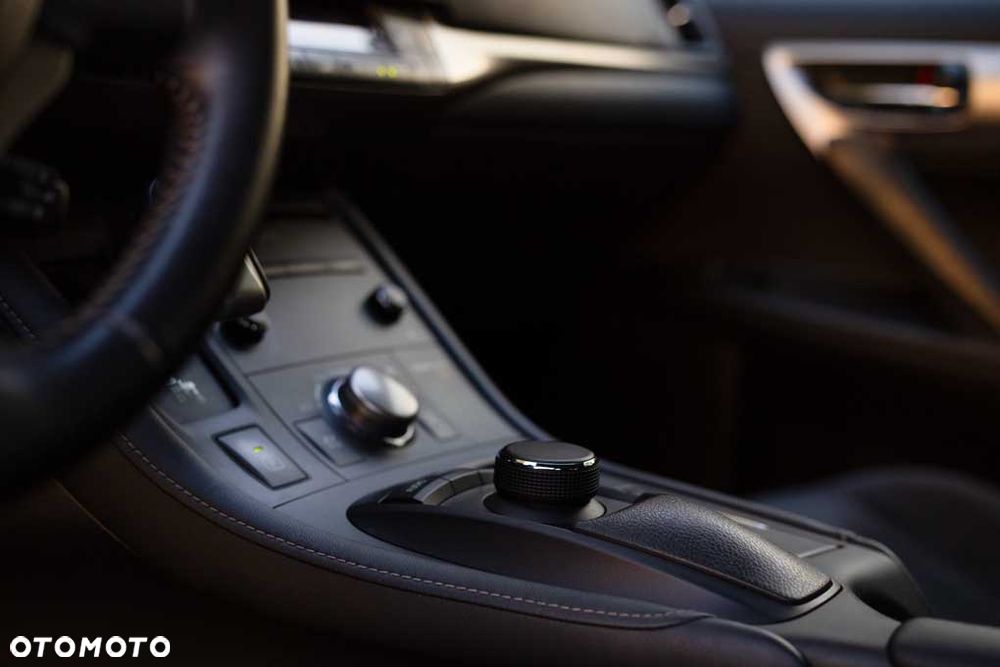 Lexus CT 200h Comfort - 20