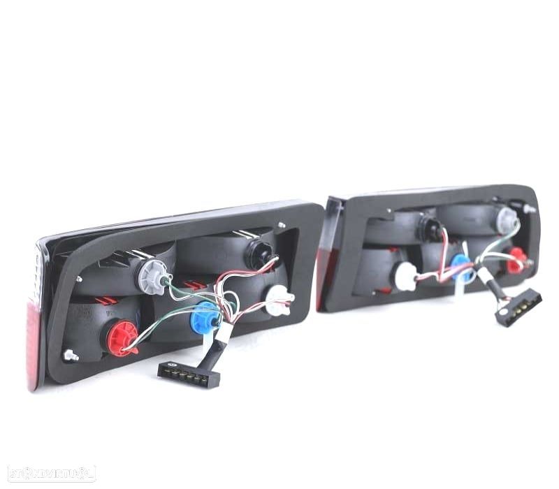 FAROLINS TRASEIROS E30 82-87 E30 CABRIO 82-90 VERMELHO BRANCO - 2