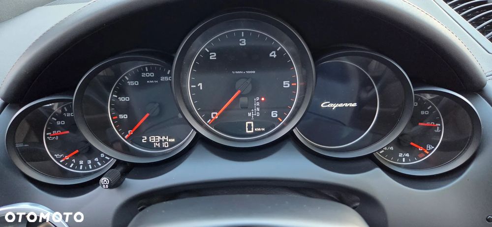 Porsche Cayenne Diesel Platinum Edition - 26