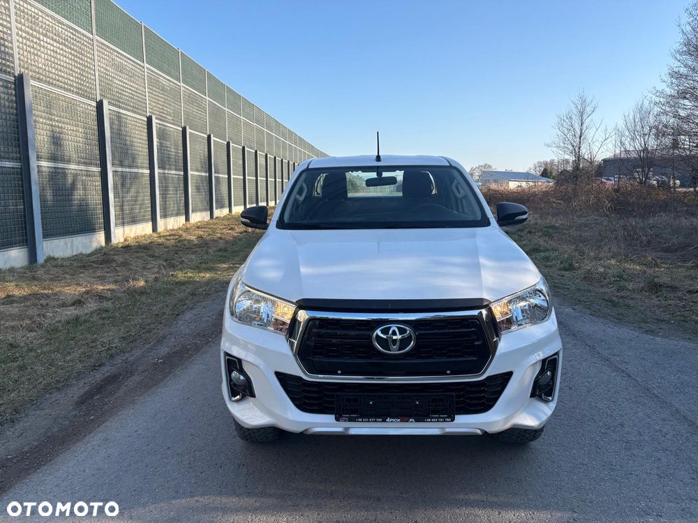 Toyota Hilux 4x4 Extra Cab Comfort - 9