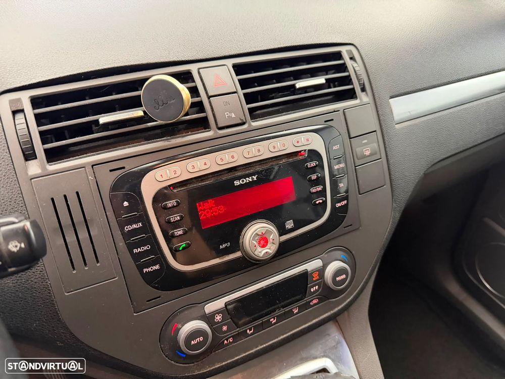 Ford C-Max 1.6 TDCi Titanium - 8