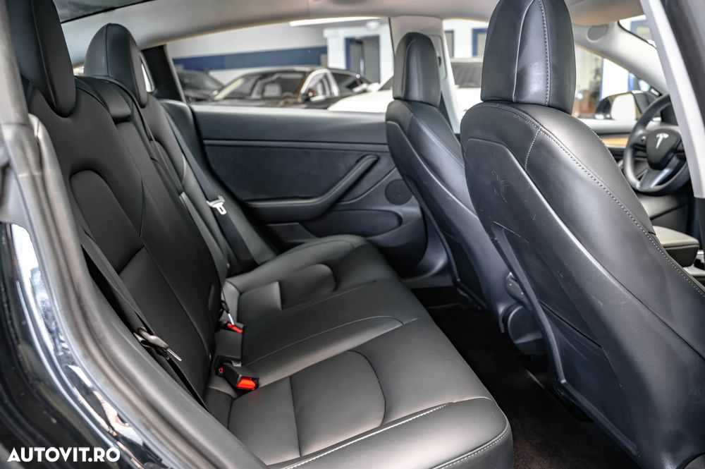 Tesla Model 3 Langstreckenbatterie Allradantrieb Dual Motor - 22