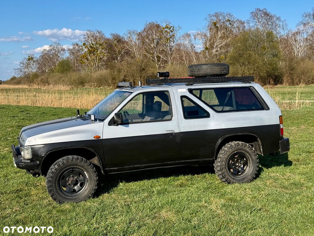 Nissan Terrano - 3