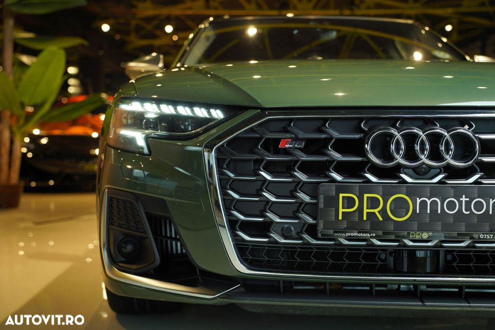 Audi S8 4.0 TFSI quattro Tiptronic - 32