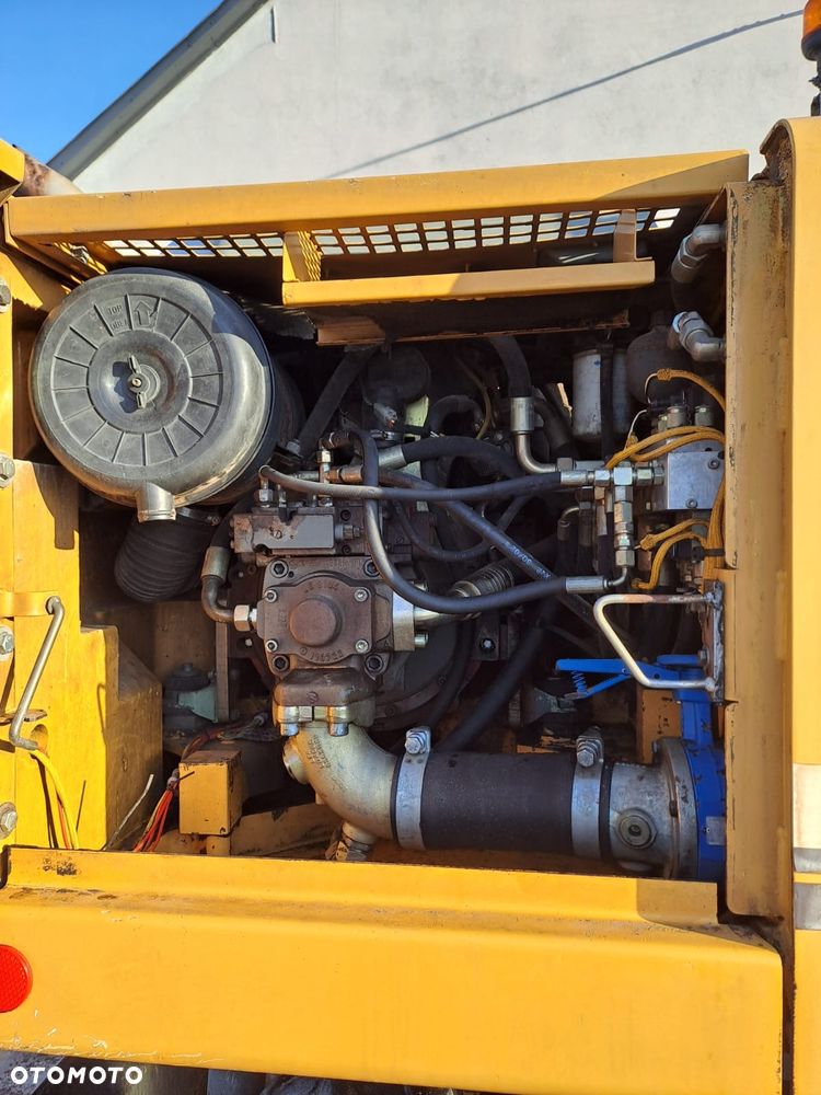 Liebherr A900B Litronic - 9