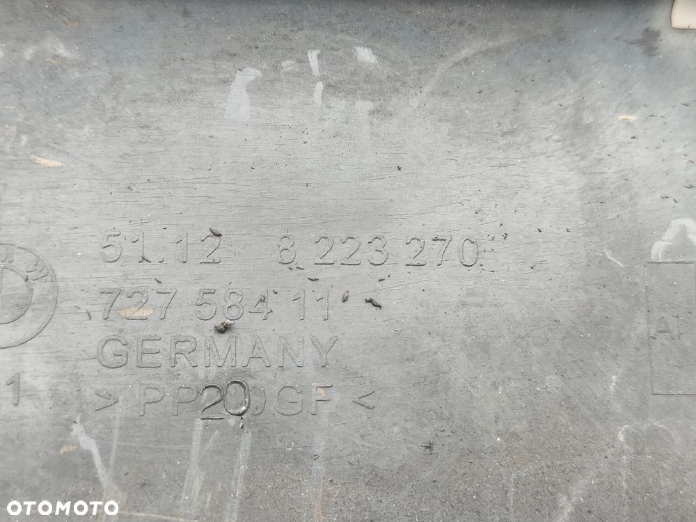 BMW E65 E66 Ślizg zderzaka tył tylny środkowy 8223270 - 5