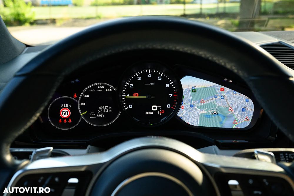 Porsche Cayenne E-Hybrid Tiptronic S - 9