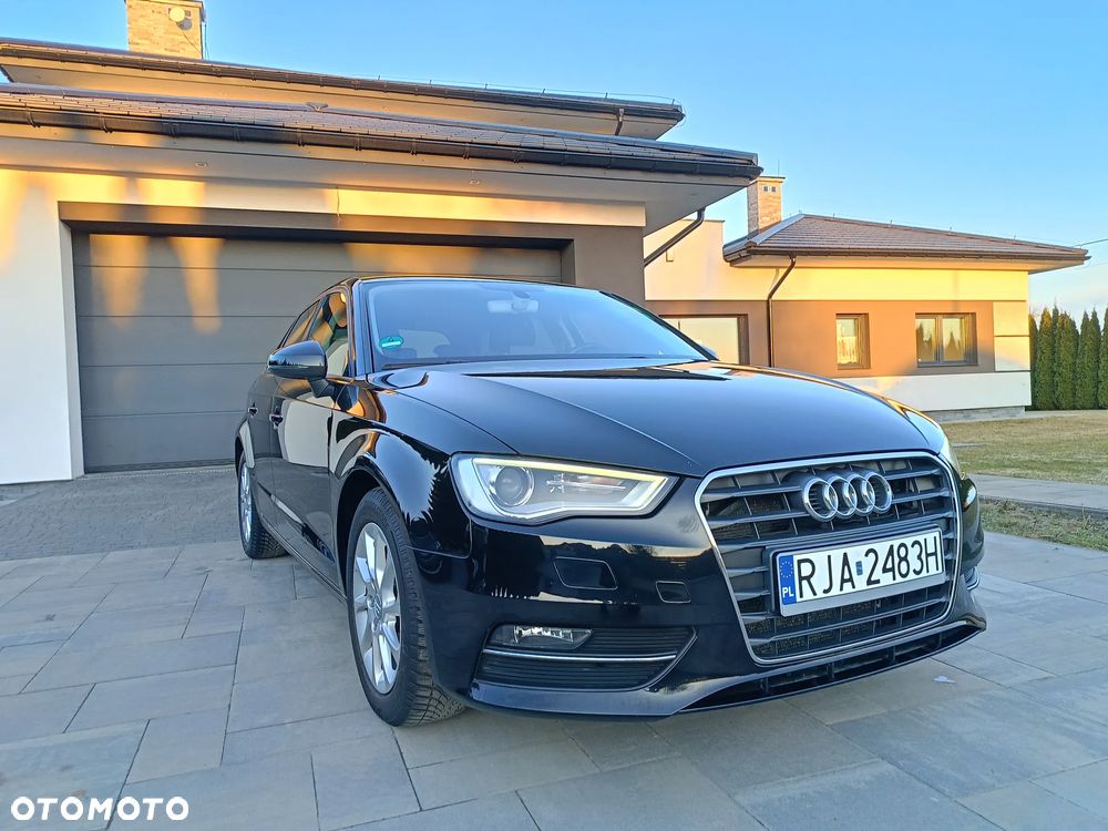 Audi A3 Sportback 2.0 TDI S tronic Attraction - 3