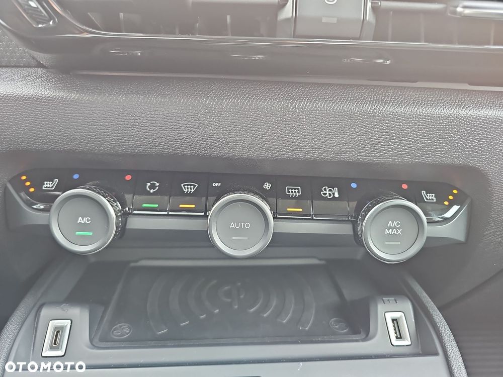 Citroën C4 1.2 PureTech Max S&S - 24