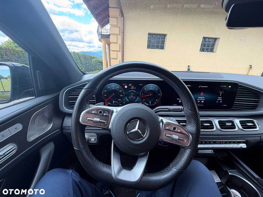 Mercedes-Benz GLE - 19