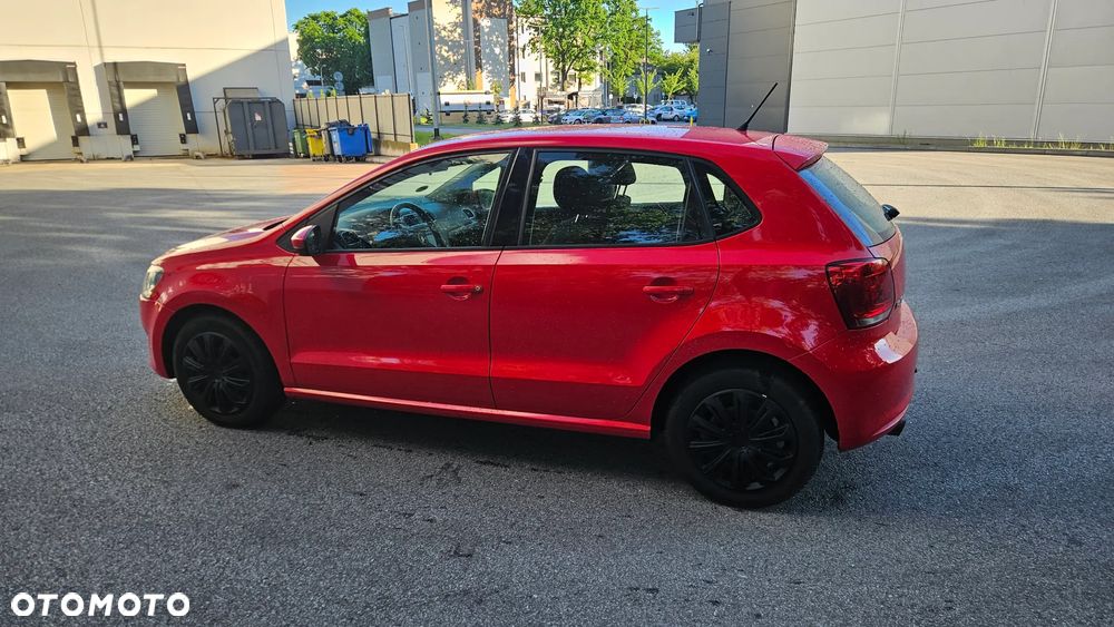 Volkswagen Polo 1.4 16V Comfortline - 15