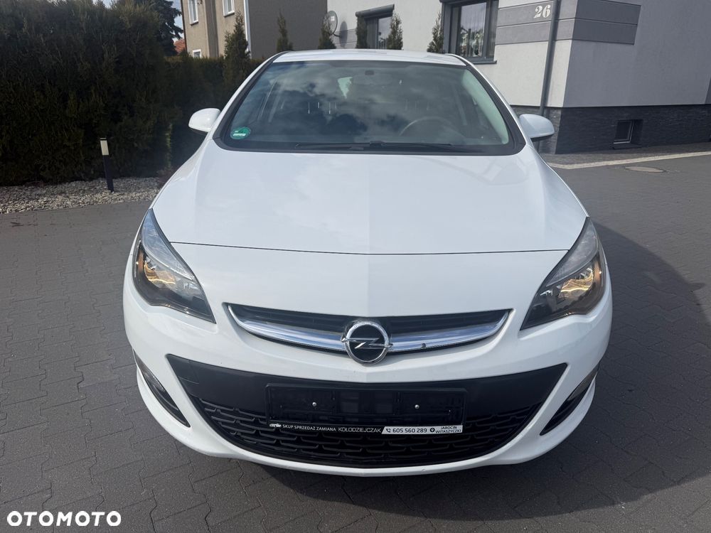 Opel Astra 1.6 Automatik Fun - 2