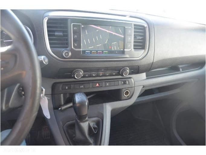 Peugeot Expert - 8