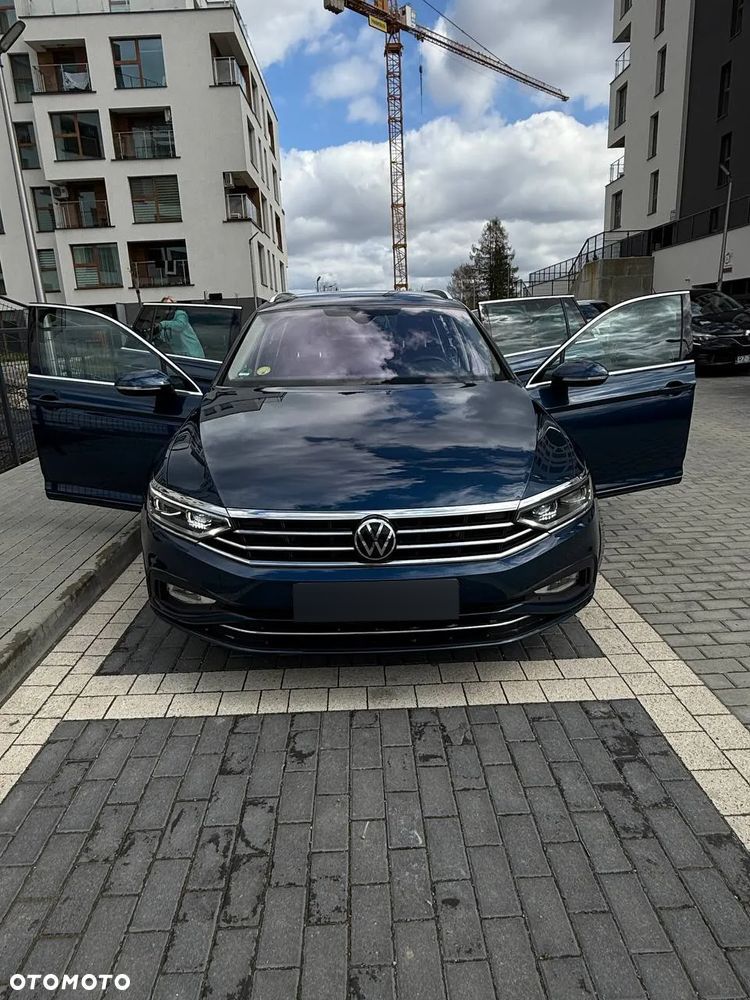 Volkswagen Passat 2.0 TDI EVO Business DSG - 1