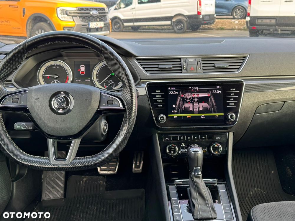 Skoda Superb 2.0 TDI SCR 4x4 Sportline DSG - 12