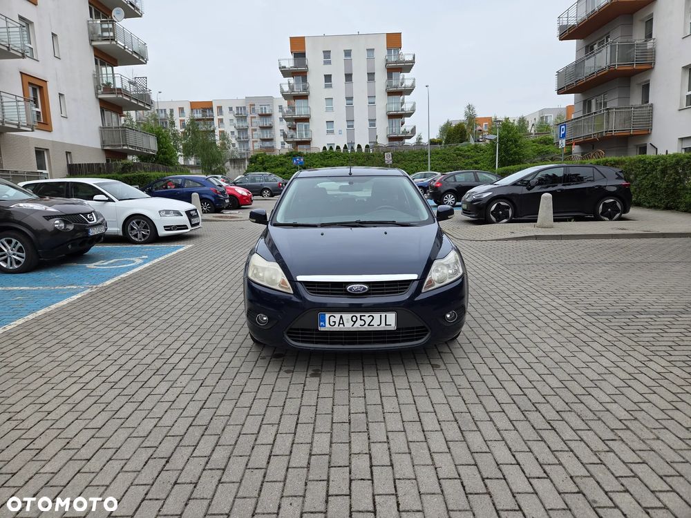 Ford Focus 1.4 Trend + - 2