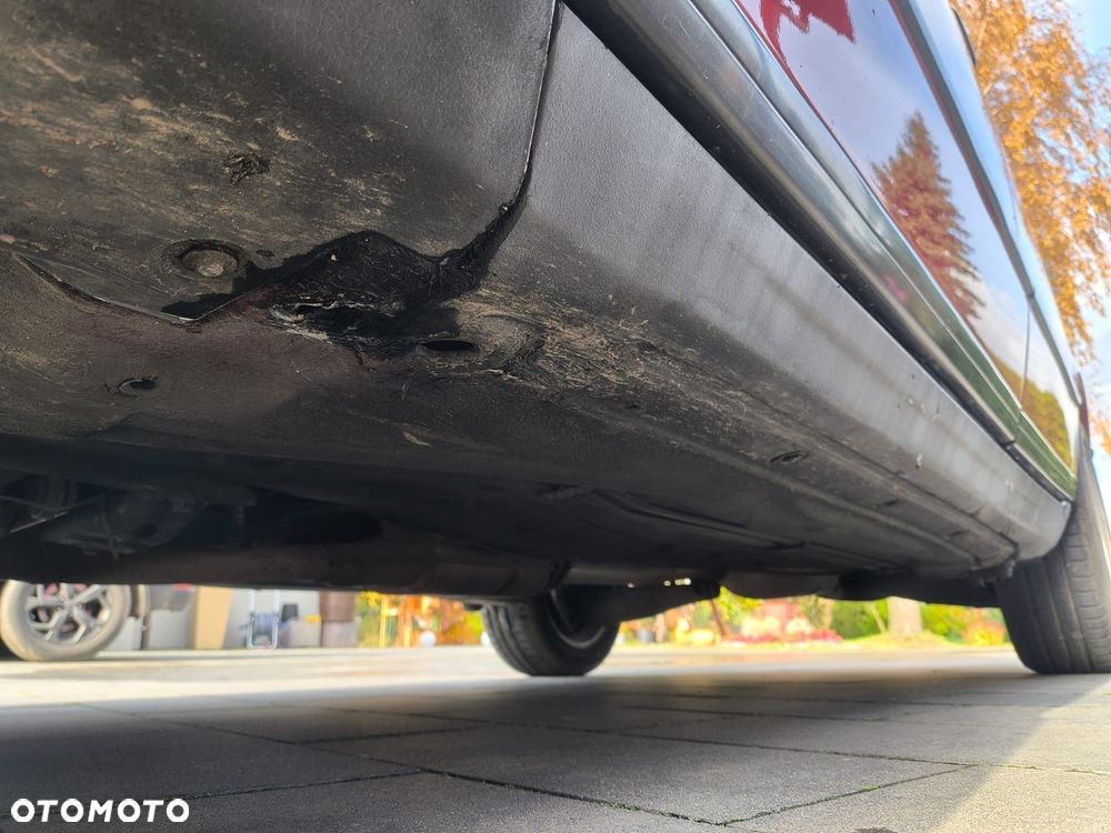 Mercedes-Benz W201 (190) - 6