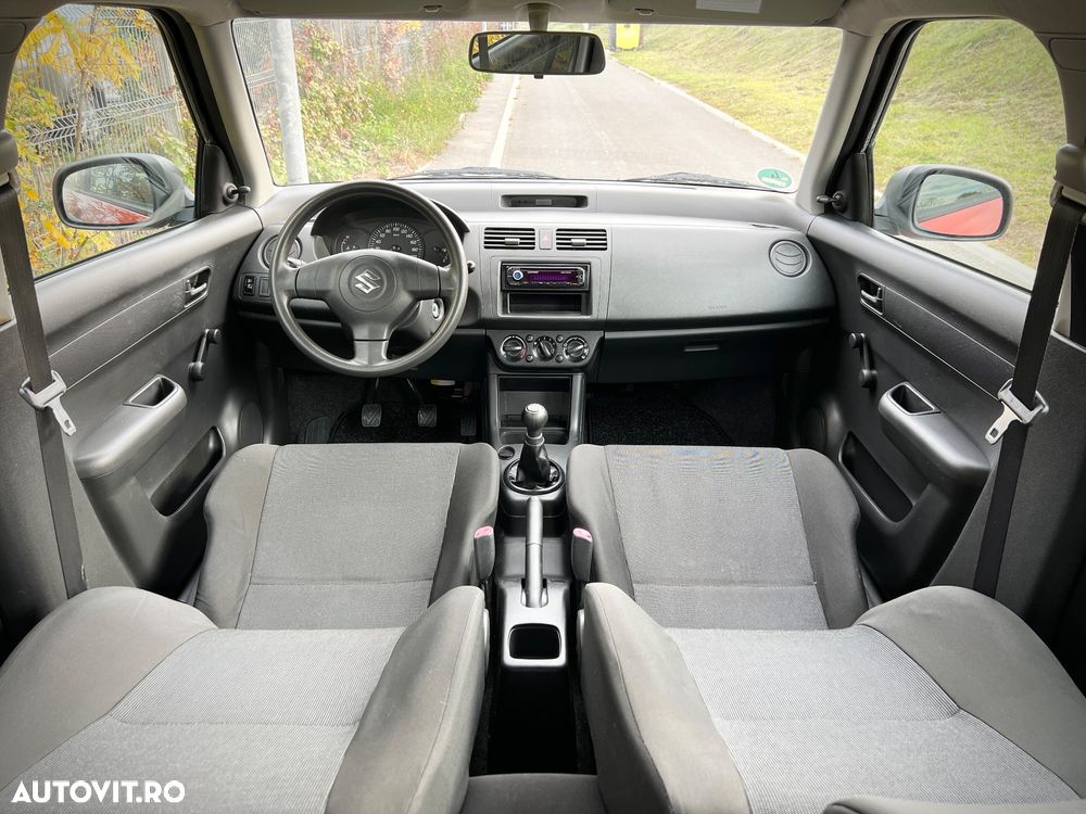 Suzuki Swift 1.3 GC AC - 8