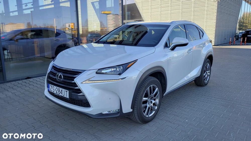 Lexus NX 200t Comfort AWD - 2
