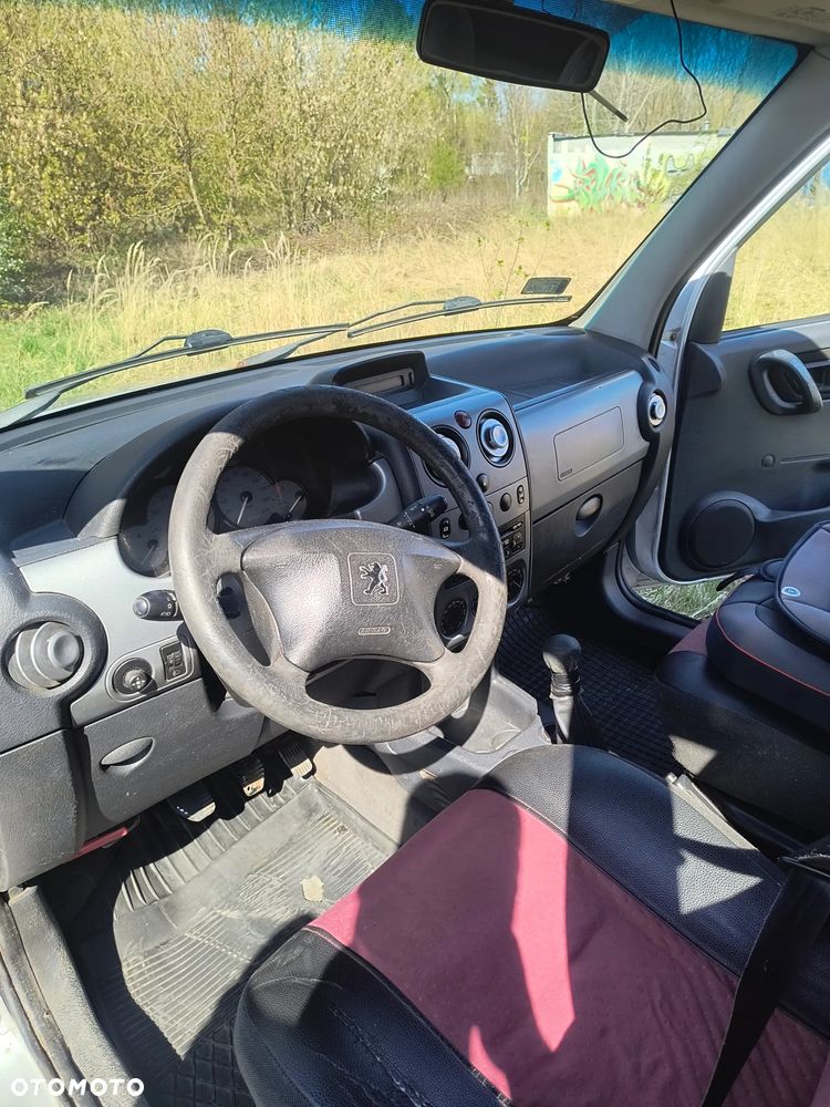 Peugeot Partner 1.6 HDi Presence - 9