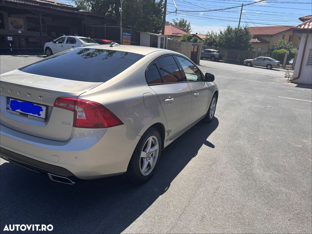 Volvo S60 D3 Momentum - 14