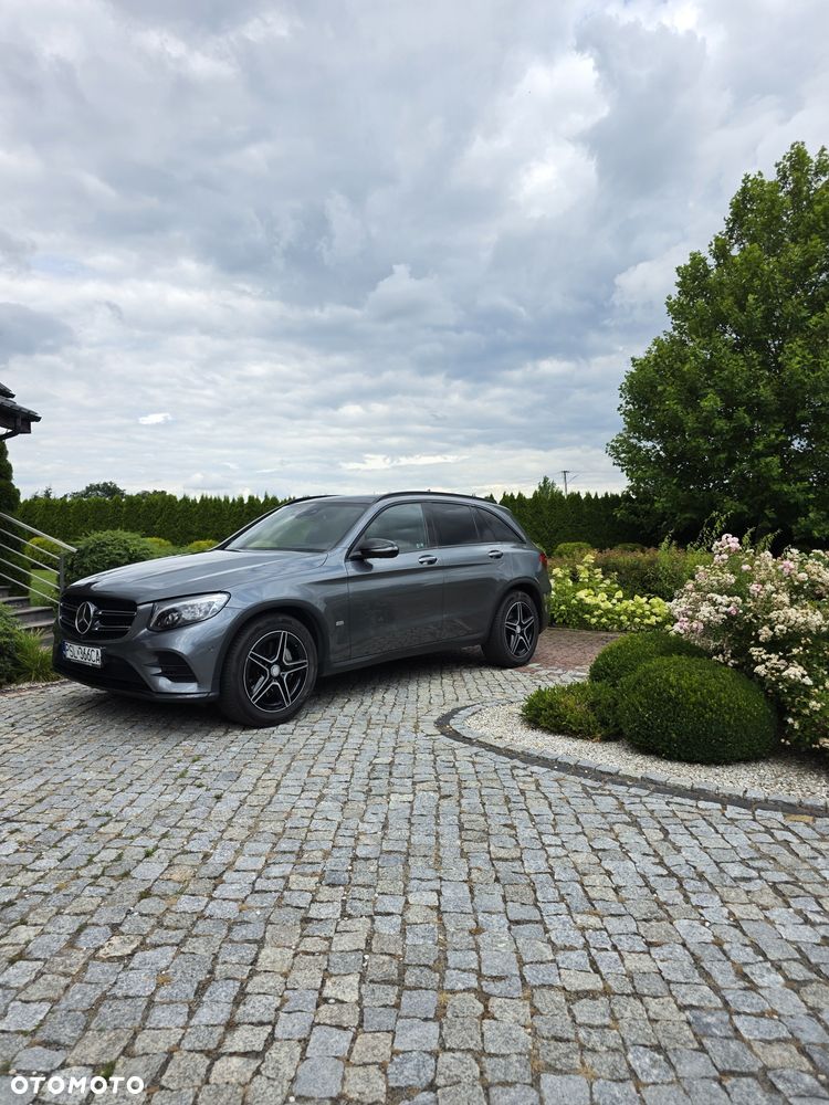 Mercedes-Benz GLC - 1