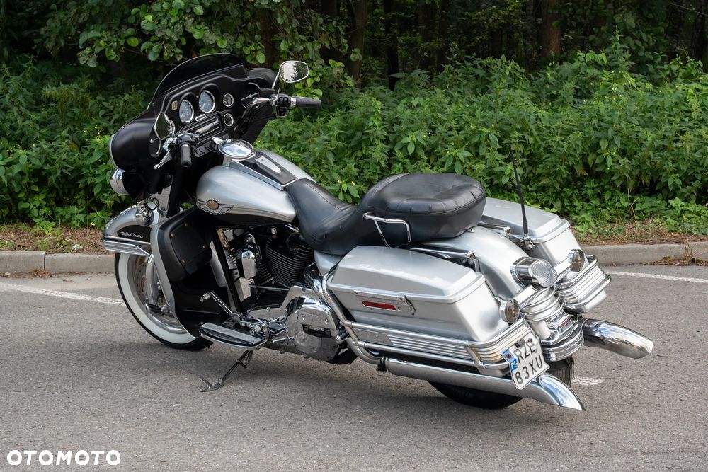 Harley-Davidson FLHTCU Ultra - 3