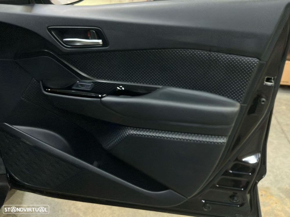 Toyota C-HR 1.8 Hybrid Comfort - 21