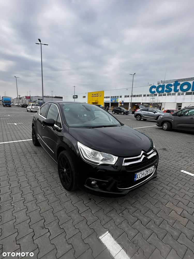 Citroën DS4 1.6 THP SportChic - 2