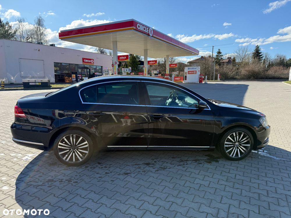 Volkswagen Passat 2.0 TDI Highline DSG - 7