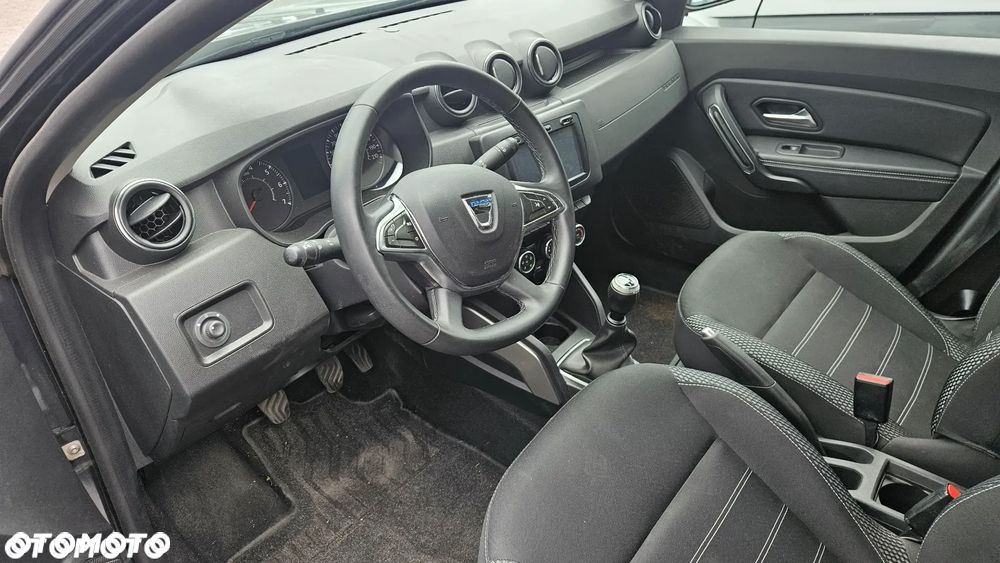 Dacia Duster SCe 115 2WD Essential - 6