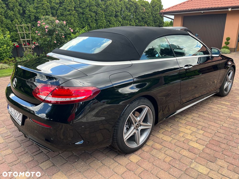 Mercedes-Benz Klasa C 300 9G-TRONIC - 3