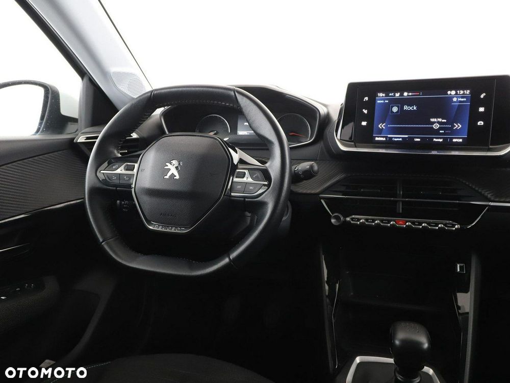 Peugeot 208 PureTech 100 Style - 17